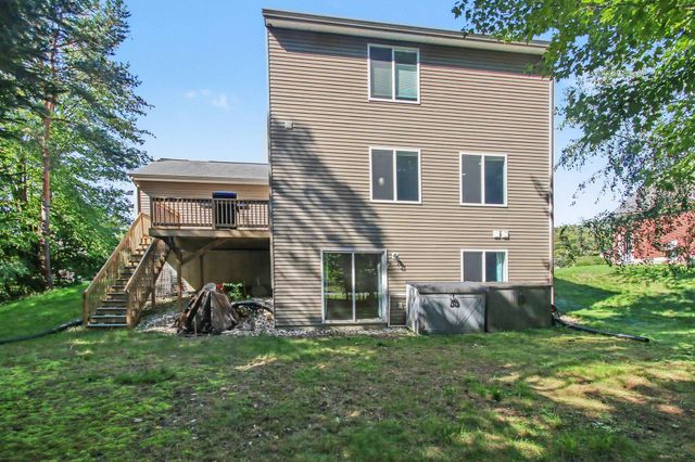 809 Ashlee Drive, Norton Shores, MI 49441