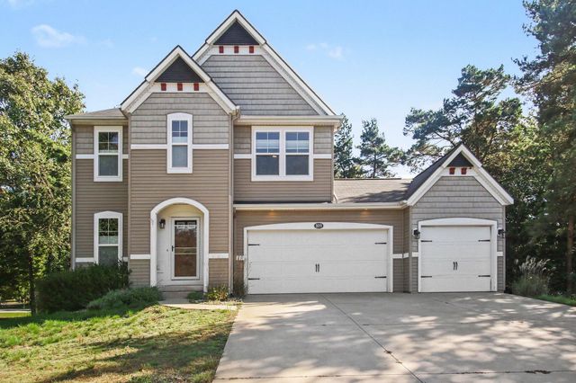 809 Ashlee Drive, Norton Shores, MI 49441