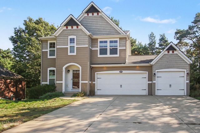 809 Ashlee Drive, Norton Shores, MI 49441