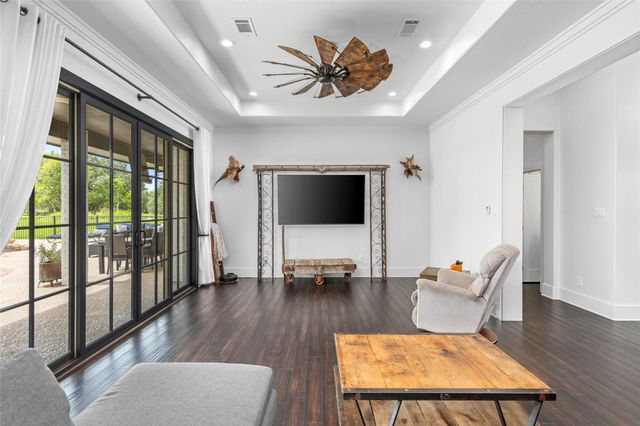 3023 Mandale Road, Friendswood, TX 77546