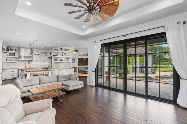 3023 Mandale Road, Friendswood, TX 77546