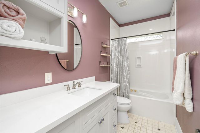 3023 Mandale Road, Friendswood, TX 77546