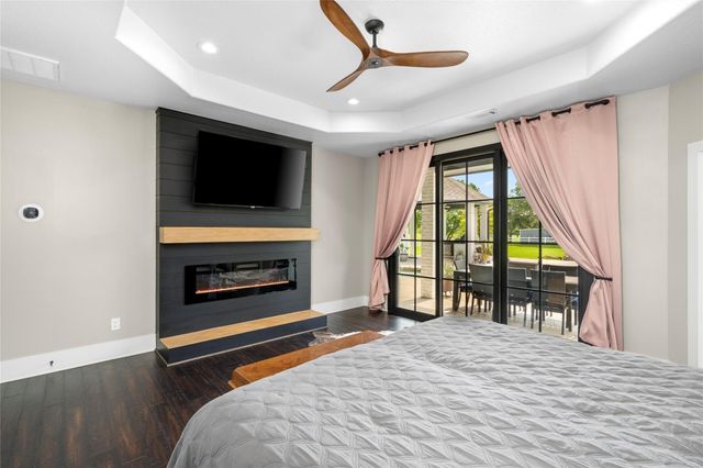 3023 Mandale Road, Friendswood, TX 77546