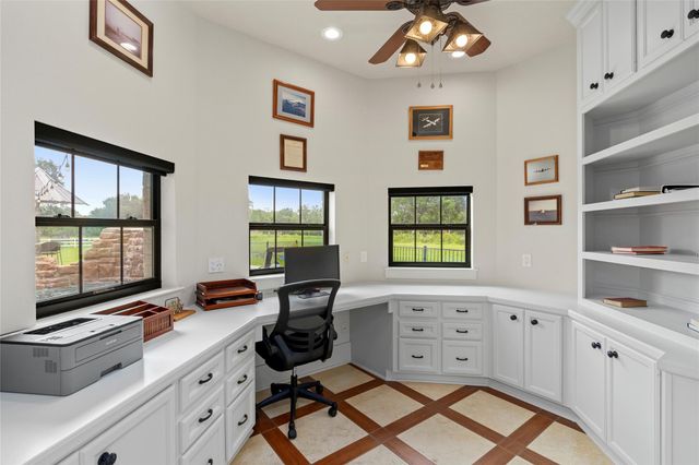 3023 Mandale Road, Friendswood, TX 77546