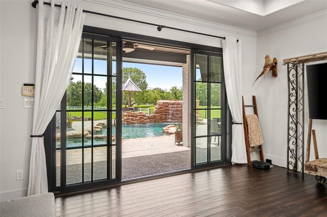 3023 Mandale Road, Friendswood, TX 77546