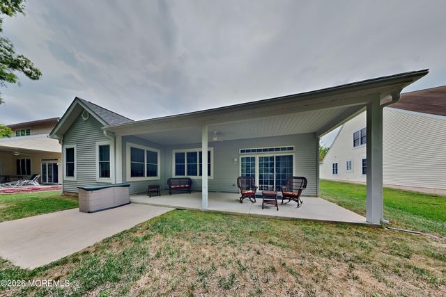 11 Pebble Beach Boulevard, Jackson, NJ 08527