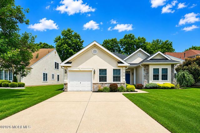 11 Pebble Beach Boulevard, Jackson, NJ 08527