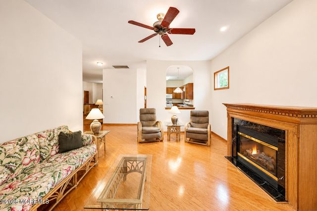 11 Pebble Beach Boulevard, Jackson, NJ 08527