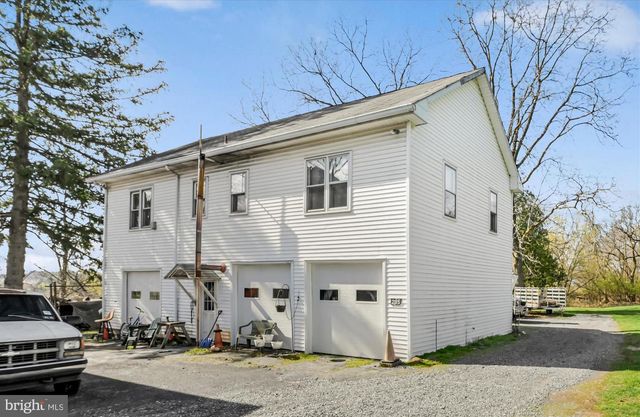 285 MOUNTVILLE DR, Lebanon, PA 17046