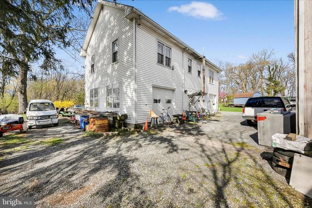 285 MOUNTVILLE DR, Lebanon, PA 17046