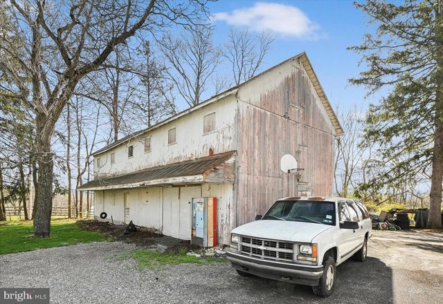 285 MOUNTVILLE DR, Lebanon, PA 17046