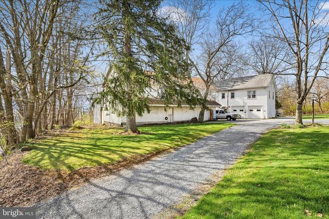 285 MOUNTVILLE DR, Lebanon, PA 17046