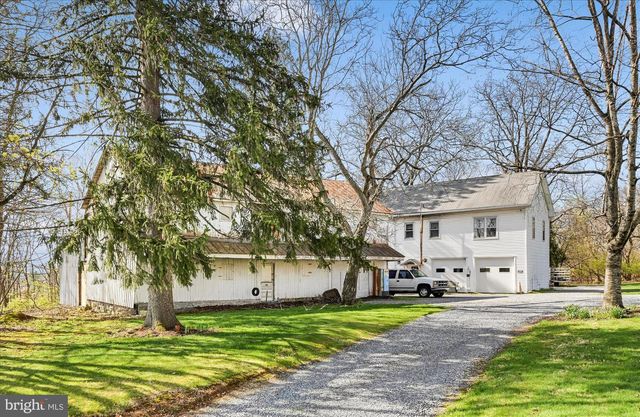 285 MOUNTVILLE DR, Lebanon, PA 17046