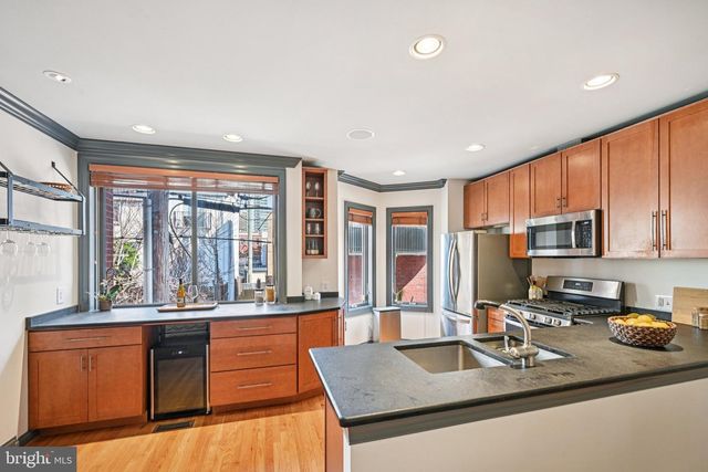 1704 RODMAN ST, Philadelphia, PA 19146