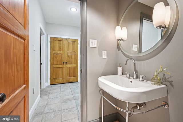 1704 RODMAN ST, Philadelphia, PA 19146