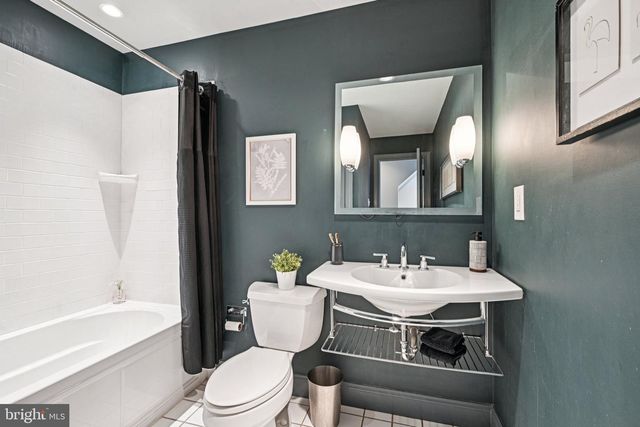 1704 RODMAN ST, Philadelphia, PA 19146