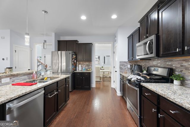 2040 HARVEST RIDGE Circle NE, Buford, GA 30519