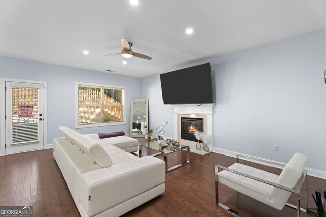 2040 HARVEST RIDGE Circle NE, Buford, GA 30519