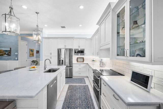 7753 Wildflower Shores Drive, Delray Beach, FL 33446