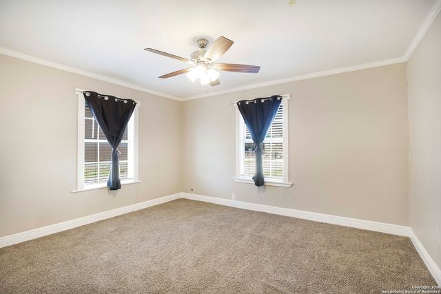 7924 county road 128, Floresville, TX 78114