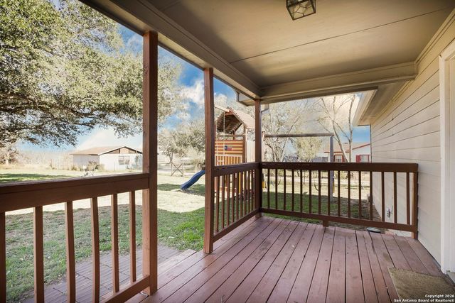 7924 county road 128, Floresville, TX 78114