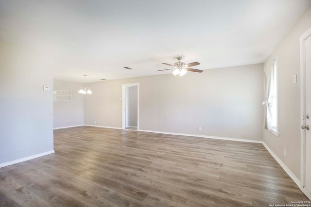 7924 county road 128, Floresville, TX 78114