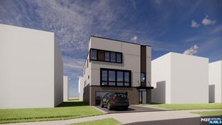 688 Maple Avenue, Ridgefield, NJ 07657