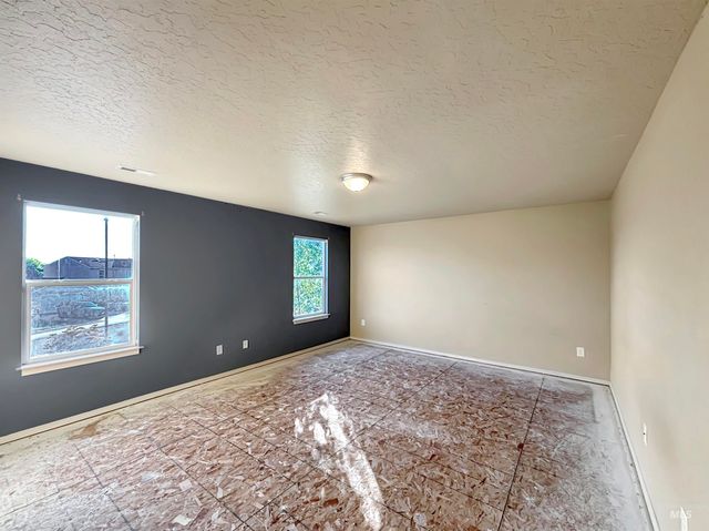 118 Parkland Way, Caldwell, ID 83605