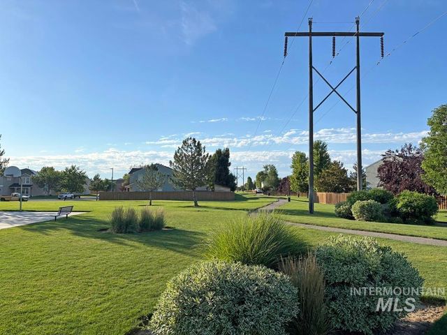118 Parkland Way, Caldwell, ID 83605