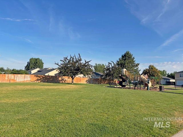 118 Parkland Way, Caldwell, ID 83605