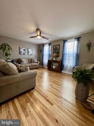 3161 BOGLE RD, Bensalem, PA 19020