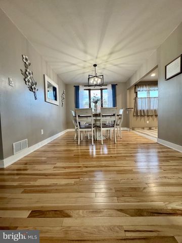 3161 BOGLE RD, Bensalem, PA 19020