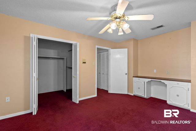 504 N Vaughn Dr, Satsuma, AL 36572