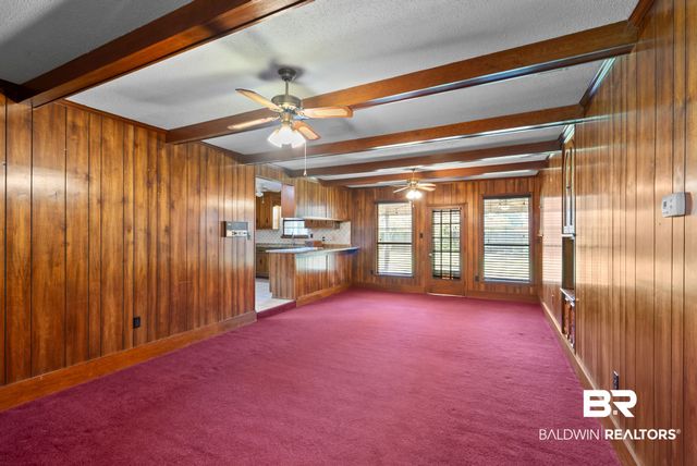 504 N Vaughn Dr, Satsuma, AL 36572