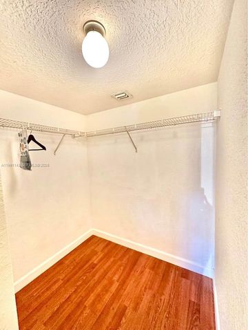 151 NE 16th Ave 334, Fort Lauderdale, FL 33301