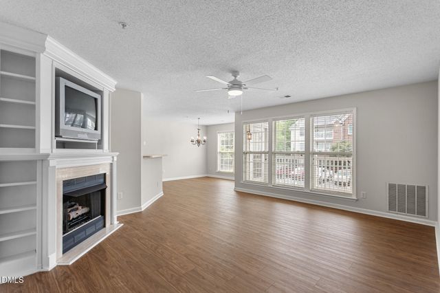 2219 Delaney Drive # 214, Burlington, NC 27215