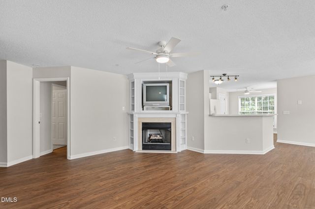 2219 Delaney Drive # 214, Burlington, NC 27215