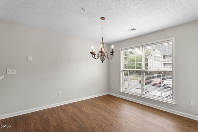 2219 Delaney Drive # 214, Burlington, NC 27215