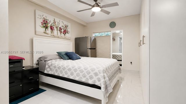 10294 S Fox Trail Rd S 704, Royal Palm Beach, FL 33411