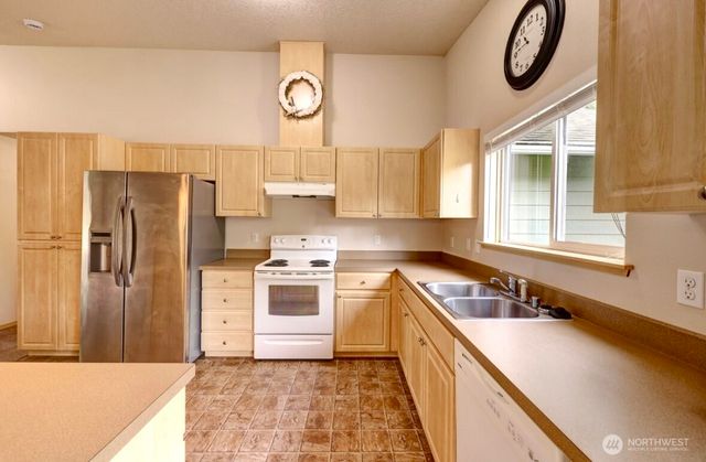 2107 Willow Road, Seaview, WA 98644