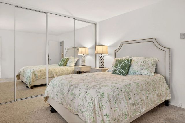 4800 Williamsburg LN 228, La Mesa, CA 91942