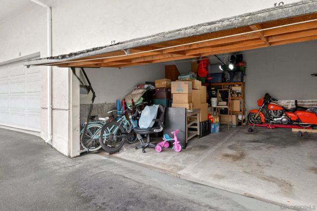 4800 Williamsburg LN 228, La Mesa, CA 91942