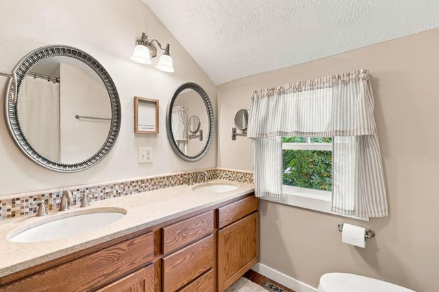 4719 N Evergreen Rd, Spokane Valley, WA 99216