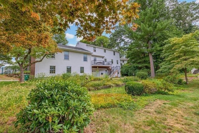 27 Church Ln, Burlington, MA 01803