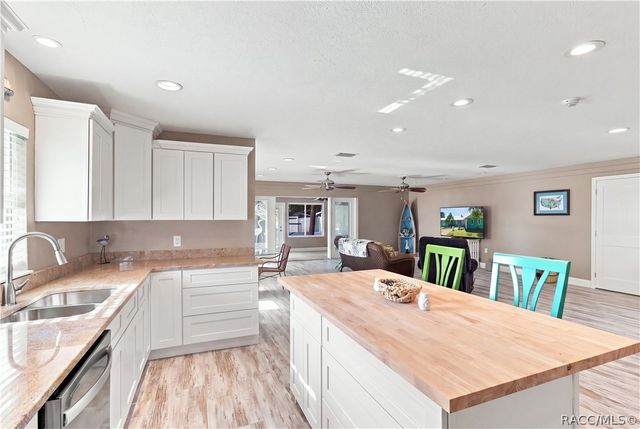 1791 NW 21st Court, Crystal River, FL 34428