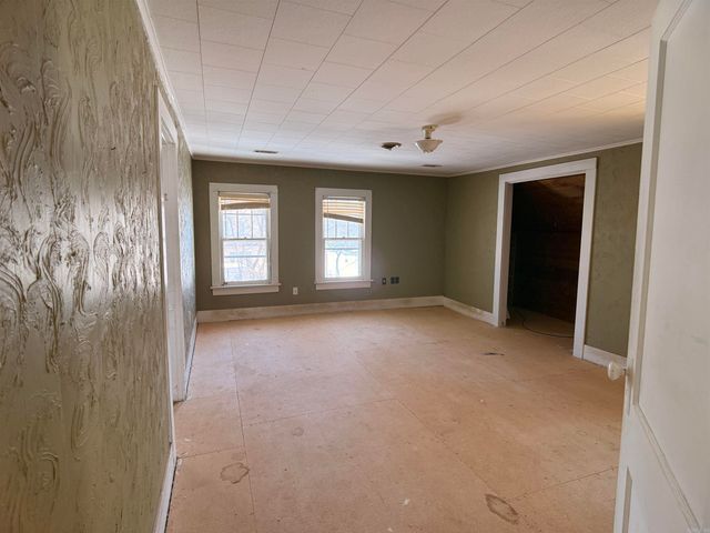 327 W Orr Street, Piggott, AR 72454