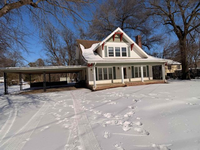 327 W Orr Street, Piggott, AR 72454