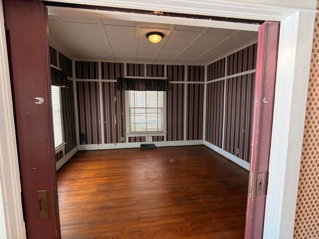 327 W Orr Street, Piggott, AR 72454