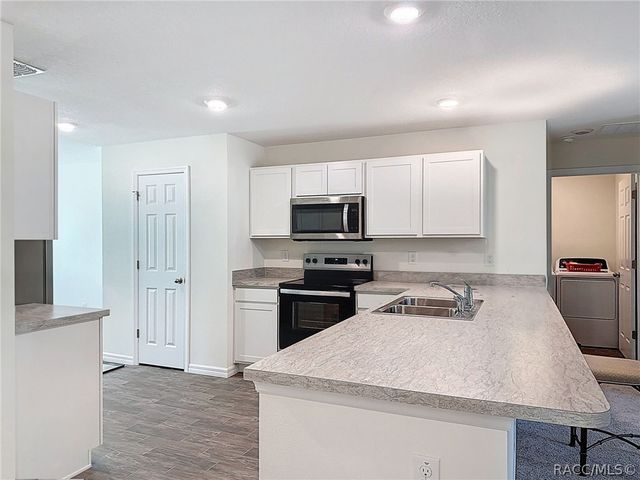 1269 W Galgano Street, Citrus Springs, FL 34434