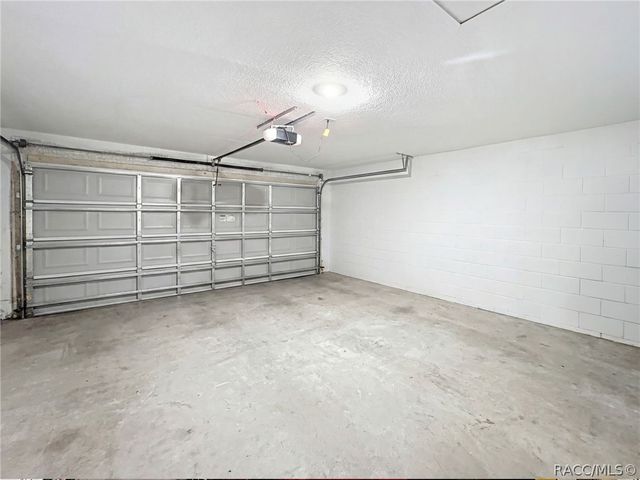 1269 W Galgano Street, Citrus Springs, FL 34434